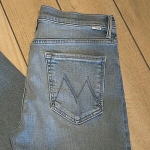 MOTHER Lil Insider Crop Jeans Blessing In Disguise Light Wash Raw Hem Size 31
